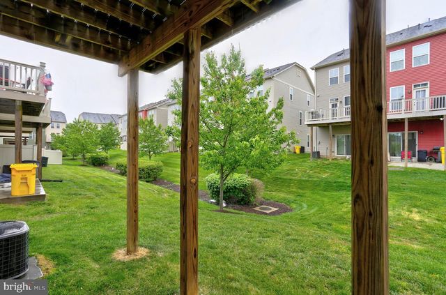 7927 TRAILVIEW XING, Glen Burnie, MD 21060