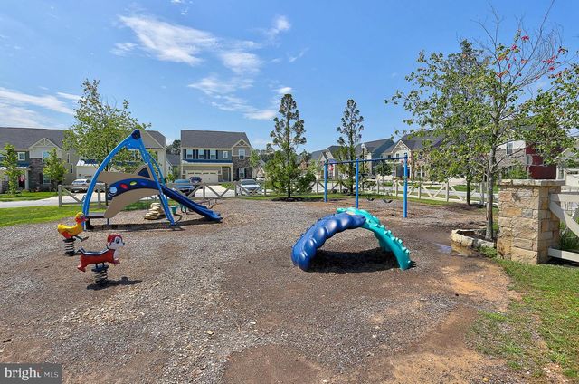 7927 TRAILVIEW XING, Glen Burnie, MD 21060