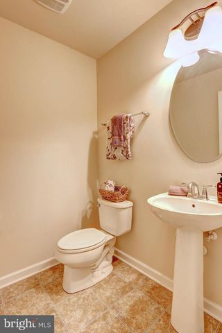 7927 TRAILVIEW XING, Glen Burnie, MD 21060
