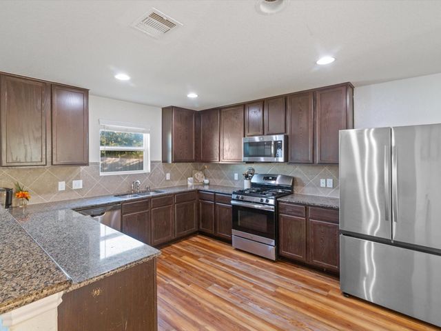 2535 Zephyr Lane, Rosenberg, TX 77471