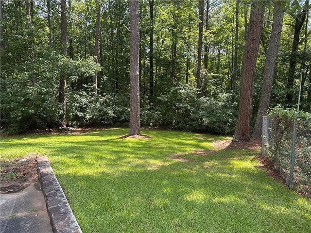 4520 Thompson Road, Atlanta, GA 30349