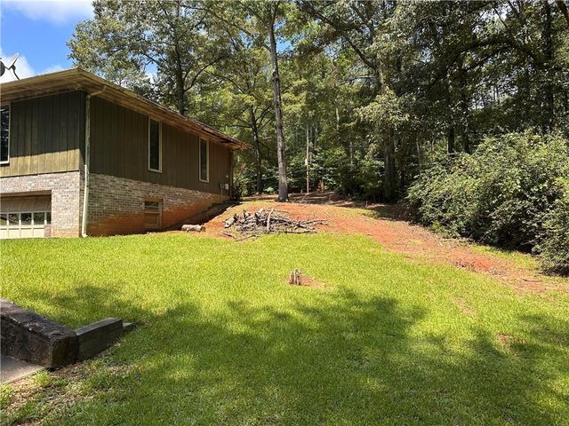 4520 Thompson Road, Atlanta, GA 30349