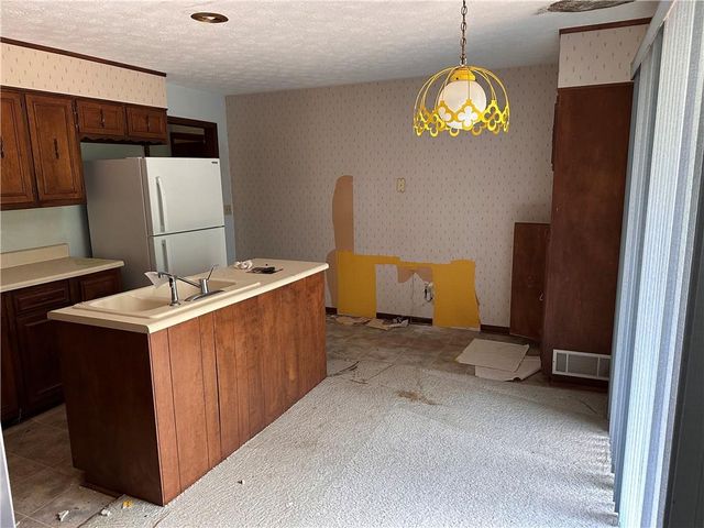 4520 Thompson Road, Atlanta, GA 30349