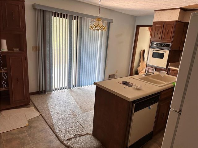 4520 Thompson Road, Atlanta, GA 30349