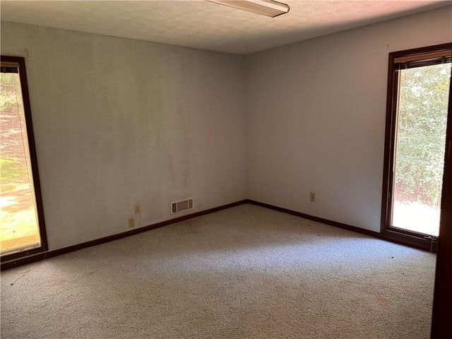 4520 Thompson Road, Atlanta, GA 30349