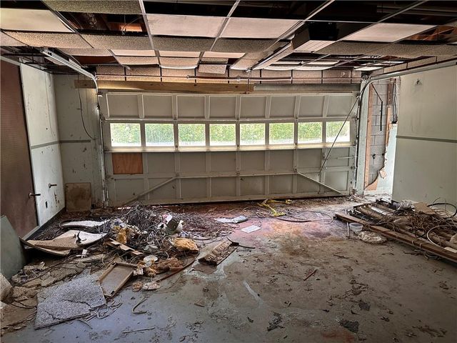 4520 Thompson Road, Atlanta, GA 30349