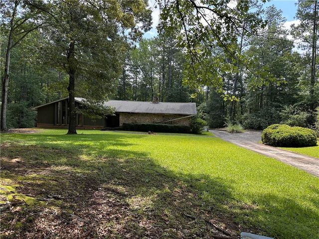 4520 Thompson Road, Atlanta, GA 30349
