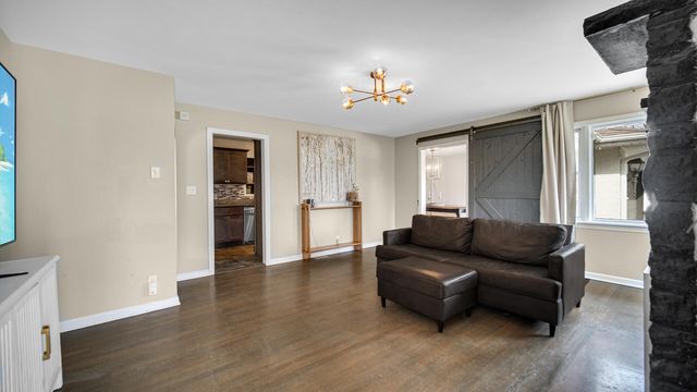 1710 Minnesota Street, Hobart, IN 46342