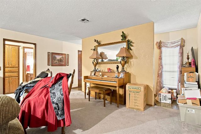 11517 Bel Air Place, Oklahoma City, OK 73120