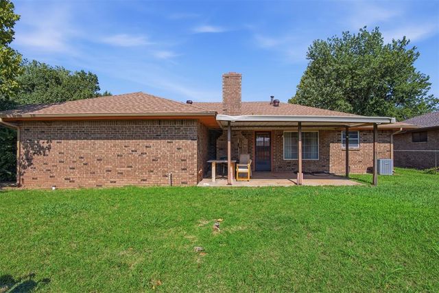 11517 Bel Air Place, Oklahoma City, OK 73120