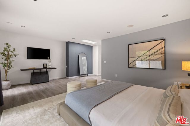 1506 Blue Jay Way, Los Angeles, CA 90069