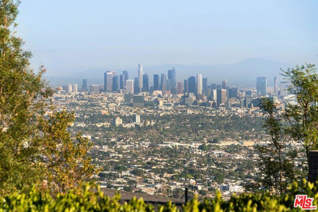 1506 Blue Jay Way, Los Angeles, CA 90069