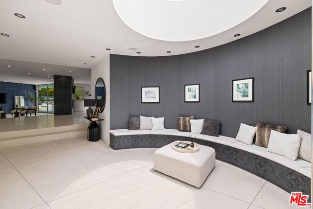 1506 Blue Jay Way, Los Angeles, CA 90069