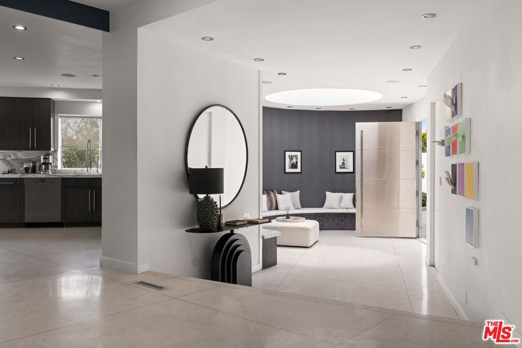 1506 Blue Jay Way, Los Angeles, CA 90069