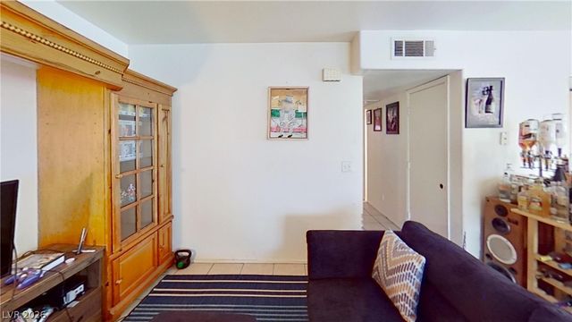 2101 Sun Avenue, North Las Vegas, NV 89030