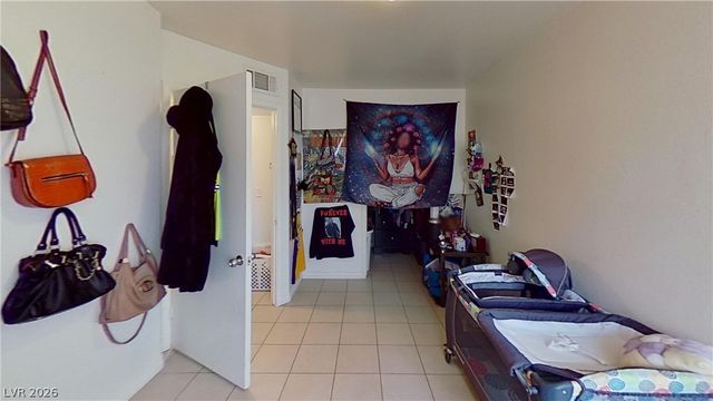 2101 Sun Avenue, North Las Vegas, NV 89030