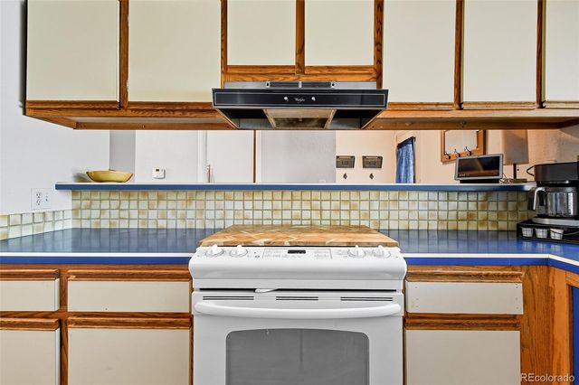 4860 W 88th Place, Westminster, CO 80031