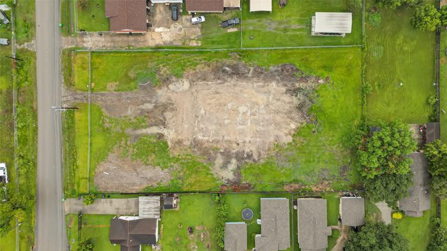 9517 Aldine Westfield Road, Houston, TX 77093