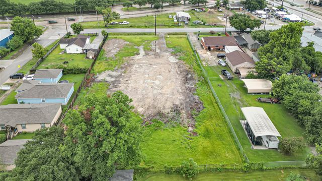 9517 Aldine Westfield Road, Houston, TX 77093