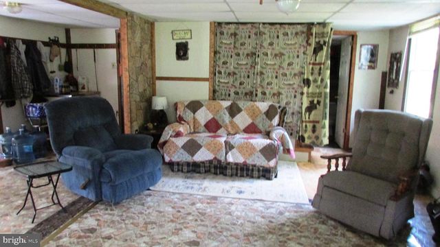 105 BIG RUN RD, Beech Creek, PA 16822