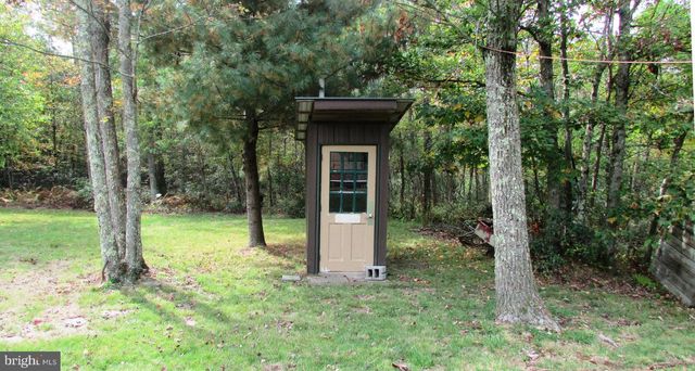 105 BIG RUN RD, Beech Creek, PA 16822