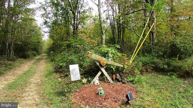 105 BIG RUN RD, Beech Creek, PA 16822