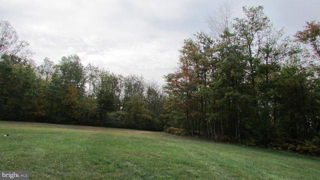 105 BIG RUN RD, Beech Creek, PA 16822