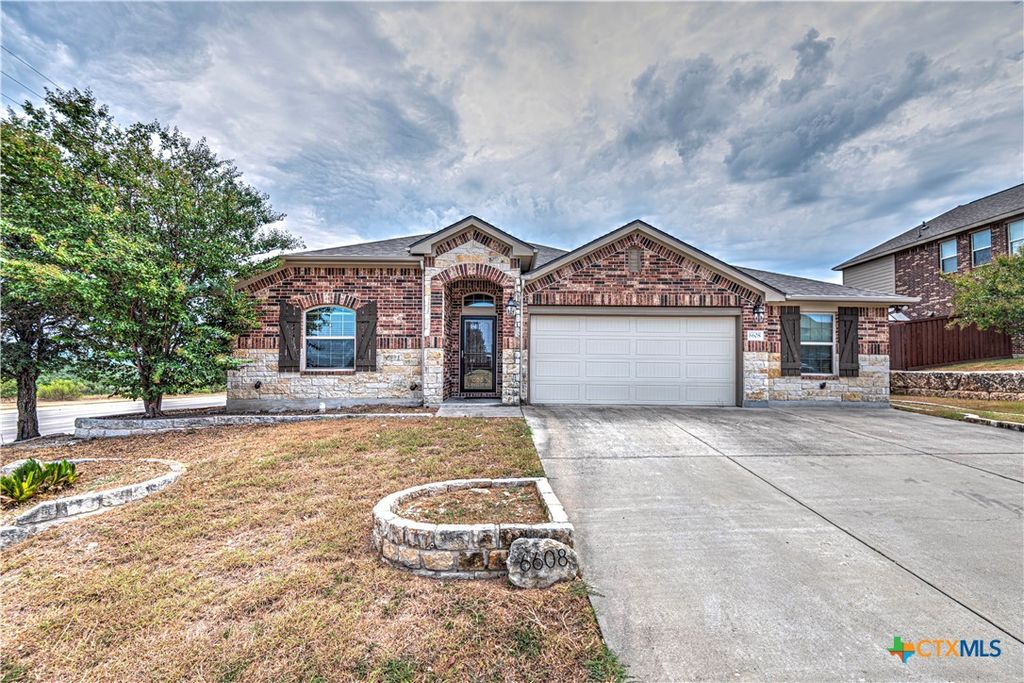 Image 2 of property listing at 6608 Serpentine Drive, Killeen, TX 76542