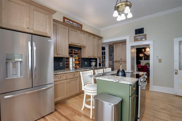 101 READ STREET, Tarpon Springs, FL 34689