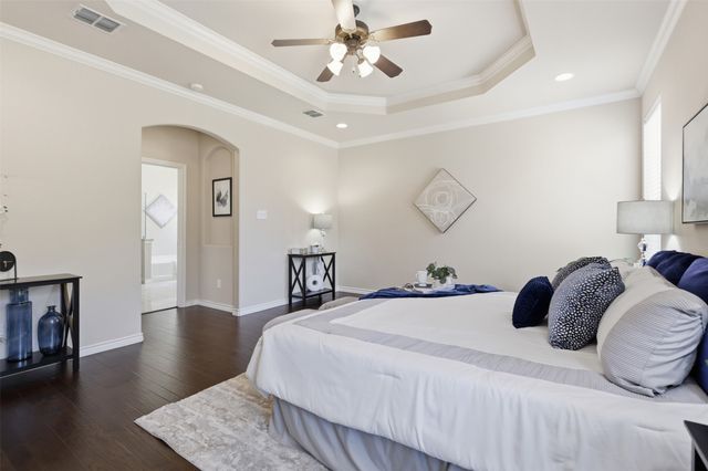 2731 Safe Harbor Drive, Lewisville, TX 75056