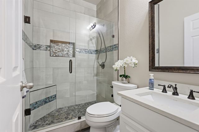 2731 Safe Harbor Drive, Lewisville, TX 75056