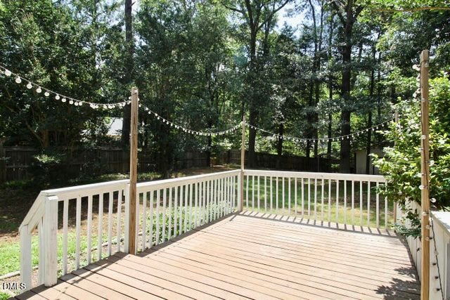 6033 Walking Stick Trail, Raleigh, NC 27603