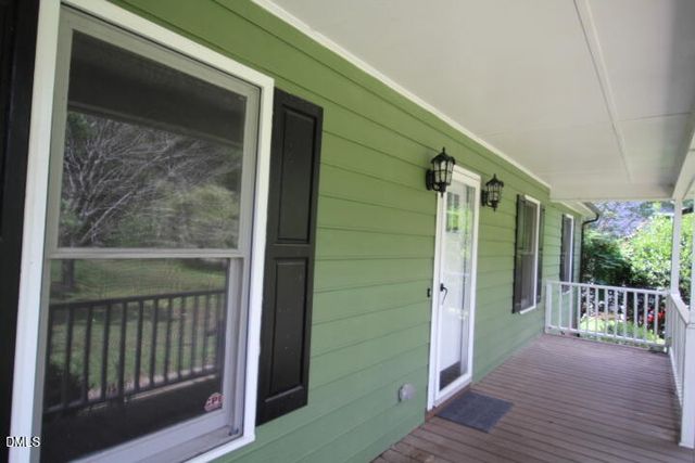 6033 Walking Stick Trail, Raleigh, NC 27603