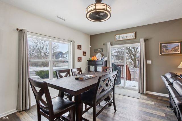 6179 N Cedarwood Drive, Mccordsville, IN 46055