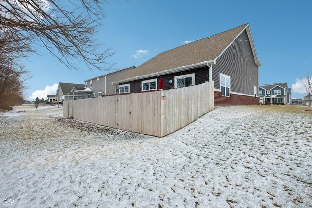 6179 N Cedarwood Drive, Mccordsville, IN 46055