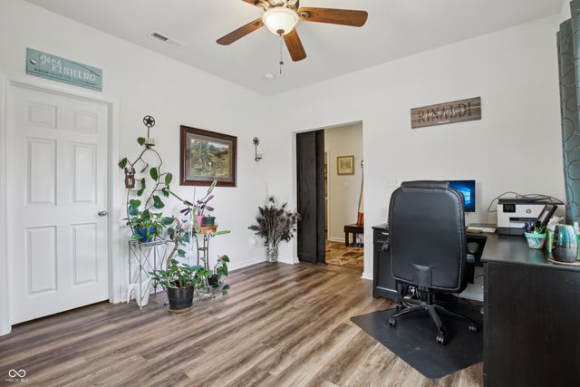 6179 N Cedarwood Drive, Mccordsville, IN 46055