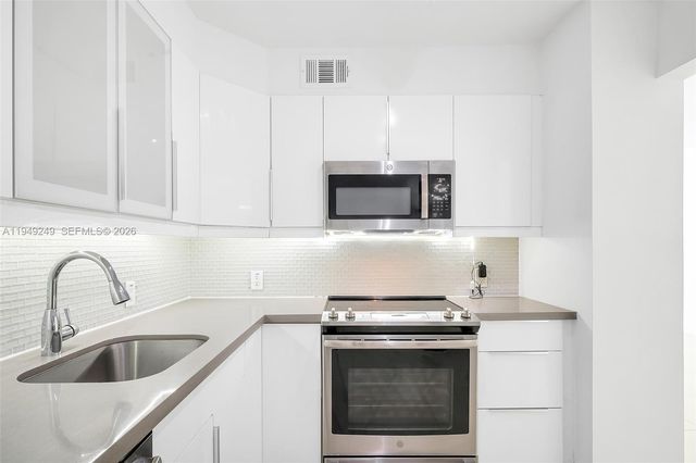 100 Bayview Drive 408, Sunny Isles Beach, FL 33160
