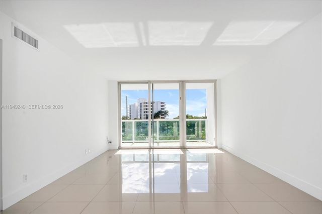 100 Bayview Drive 408, Sunny Isles Beach, FL 33160