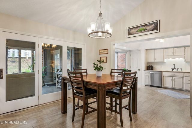 1003 Hardwick Drive, Maryville, TN 37803