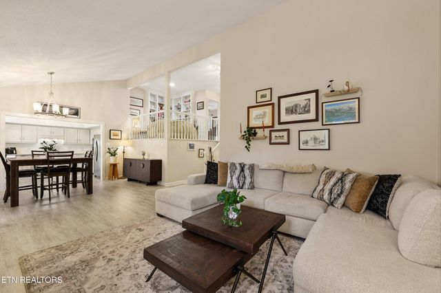 1003 Hardwick Drive, Maryville, TN 37803