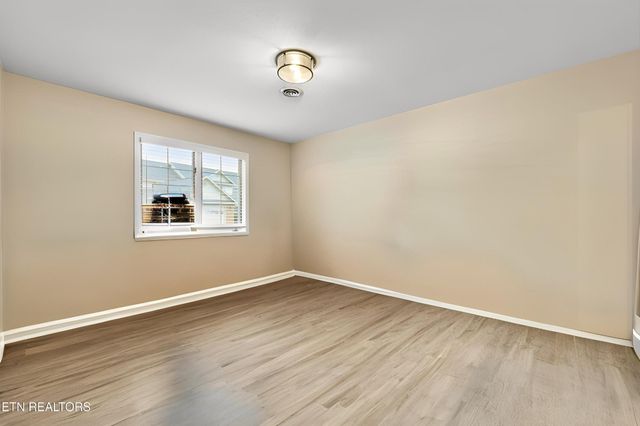 1003 Hardwick Drive, Maryville, TN 37803