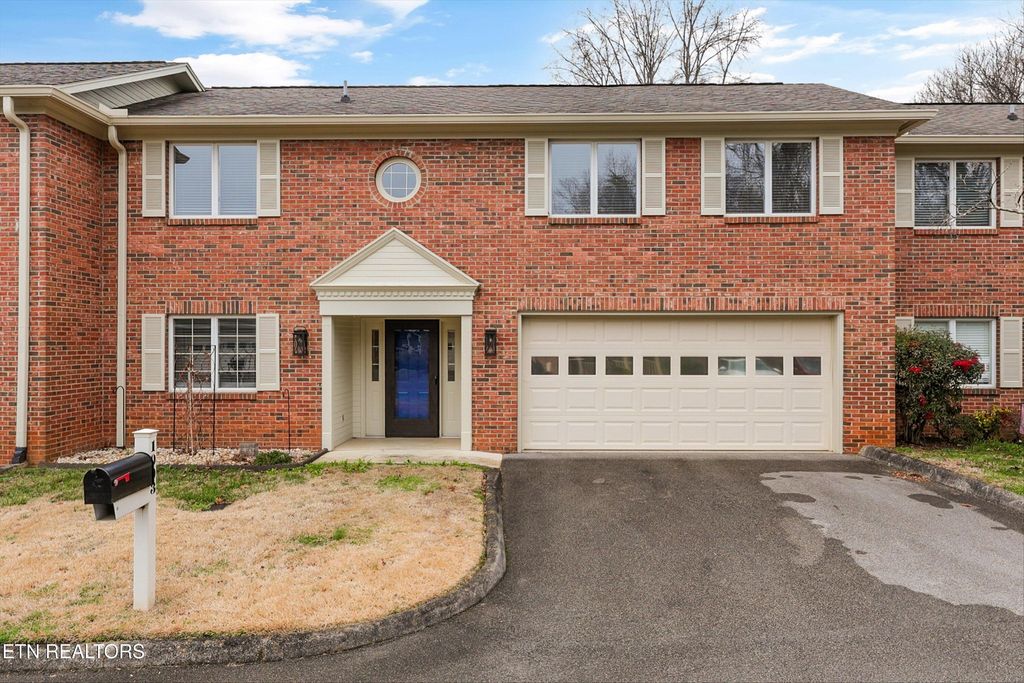 1003 Hardwick Drive, Maryville, TN 37803