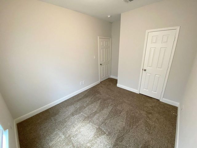 8214 Parker Drive A, Houston, TX 77078