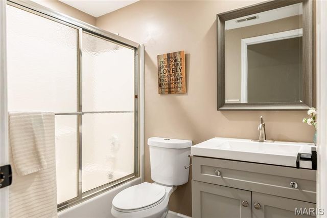 877 Red Fox Drive, Innsbrook, MO 63383