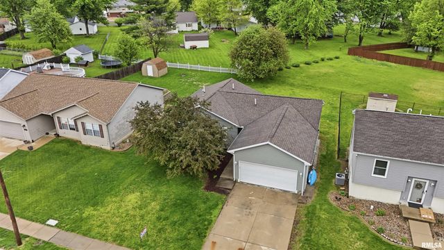 104 TONTI Court, Marquette Heights, IL 61554