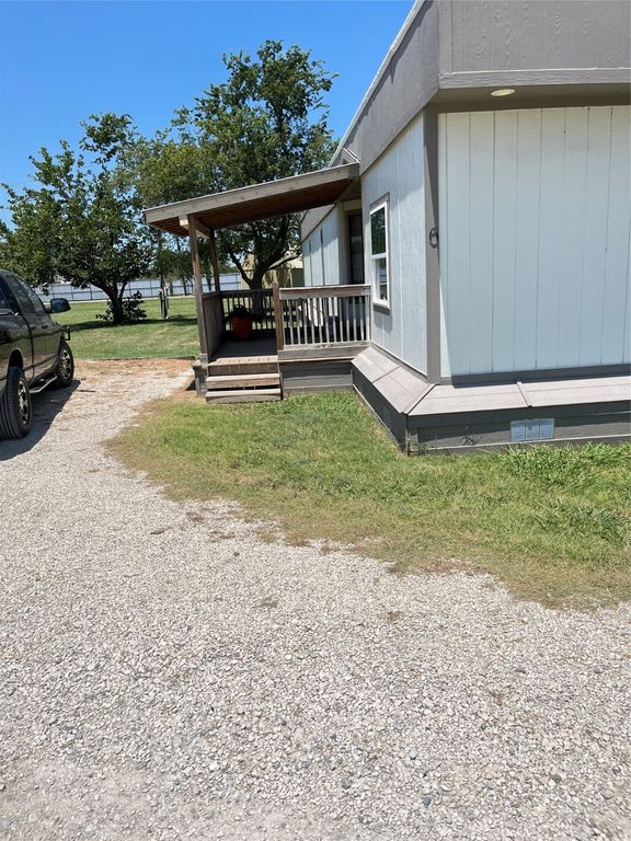 5259 Fm 156 N 6, Krum, TX 76249