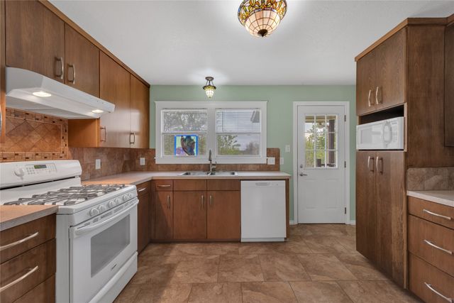 400 Veatch Street, Joshua, TX 76058