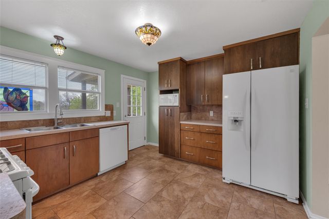 400 Veatch Street, Joshua, TX 76058