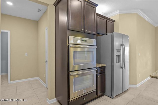 15895 TISONS BLUFF Road, Jacksonville, FL 32218