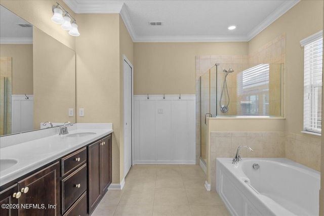 15895 TISONS BLUFF Road, Jacksonville, FL 32218